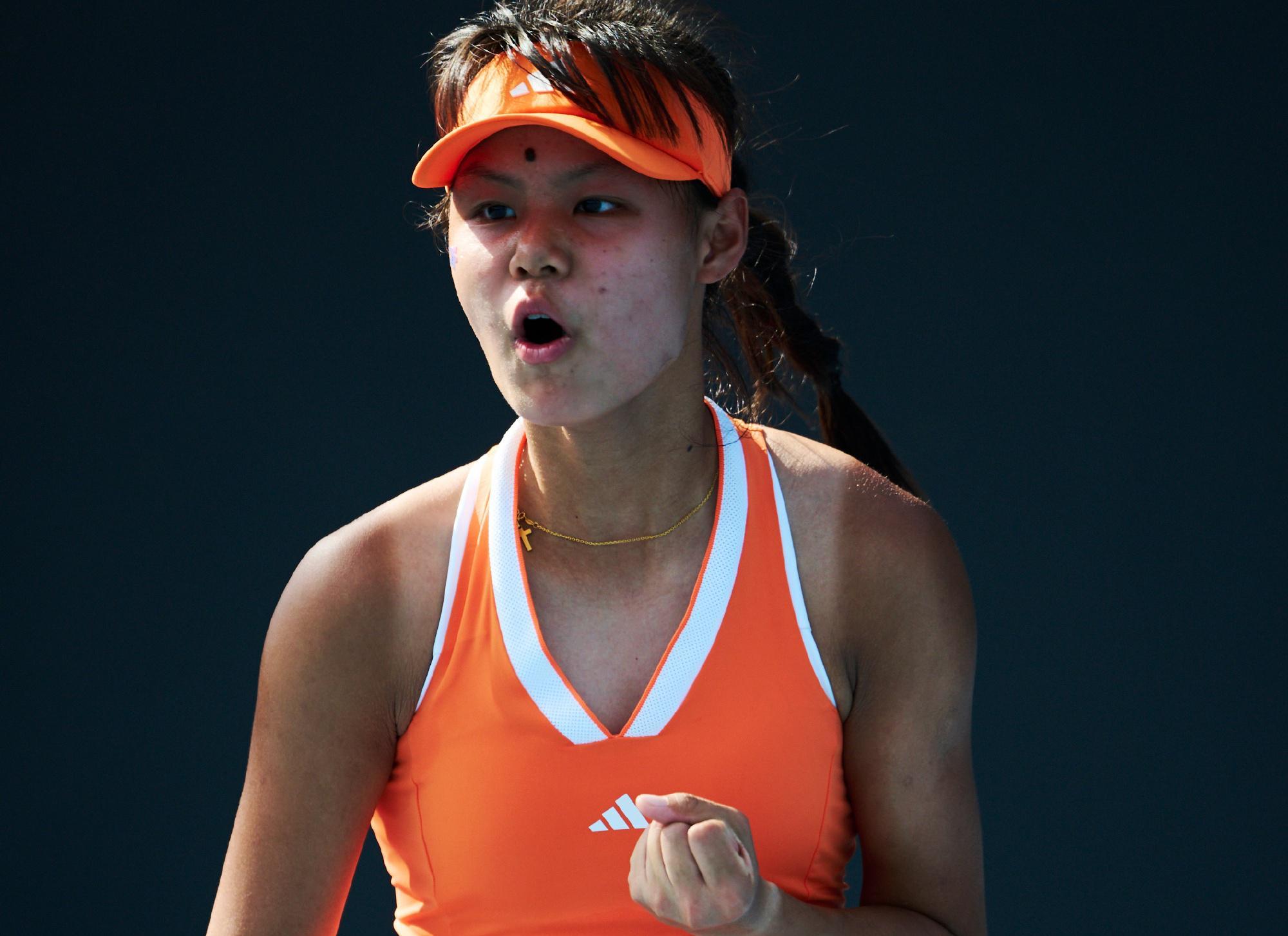 星空-遗憾！中国女网15岁新星1-2止步八强：15连胜终结，已进世界前十